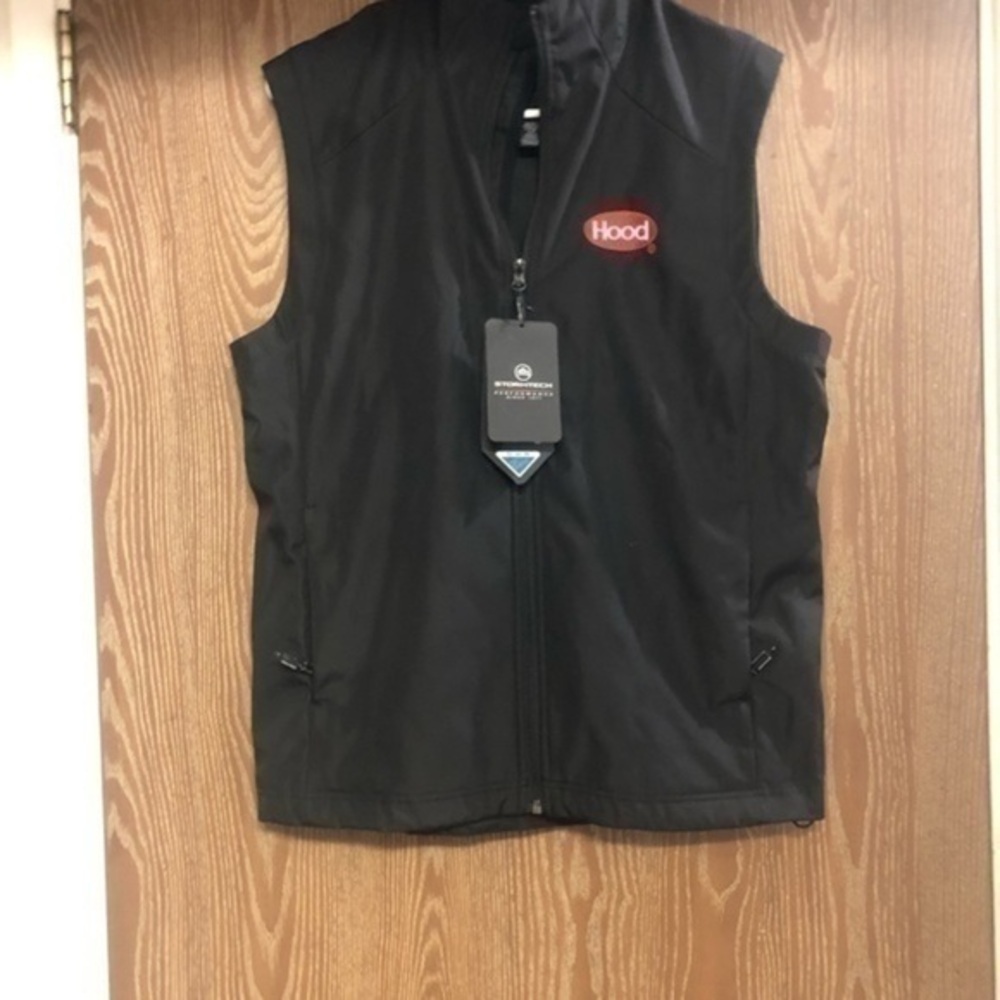 women’s winter vest s/p brand new